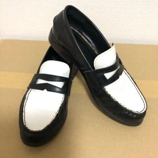 ビューティアンドユースユナイテッドアローズ(BEAUTY&YOUTH UNITED ARROWS)のBOO様専用★本革　コインローファー　白黒(ローファー/革靴)