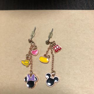 ディズニー(Disney)のミッキー&ミニー　ピアス(ピアス)