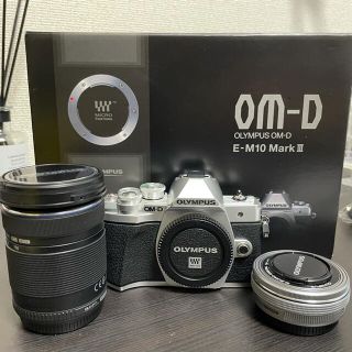 オリンパス(OLYMPUS)のOLYMPUS OM−D E−M10 Mark 3  EZダブルズームキット(ミラーレス一眼)