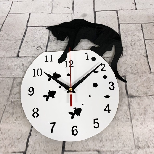 黒猫ちゃん壁掛け時計 ウォールクロック シルエット ホワイトの通販 by にこちゃん's shop｜ラクマ