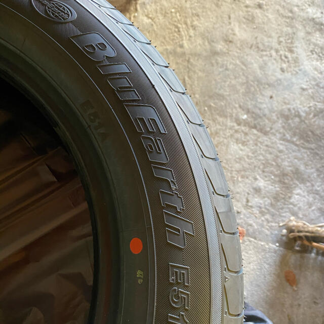 YOKOHAMA BLUE Earth 225/60/R17 99H 未使用