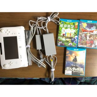 ウィーユー(Wii U)のWiiU本体セット　ソフト3本付き(家庭用ゲーム機本体)