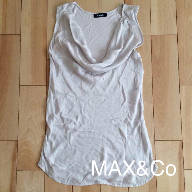 Max & Co.(マックスアンドコー)のMax&Co ノースリーブトップス レディースのトップス(カットソー(半袖/袖なし))の商品写真