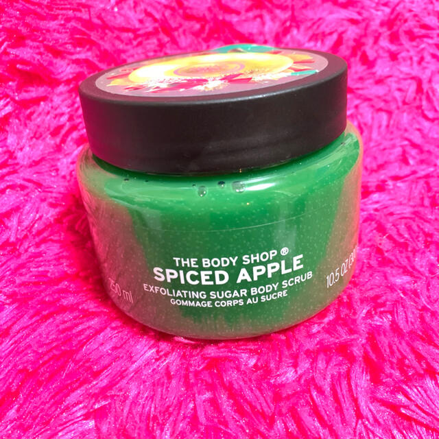 THE BODY SHOP(ザボディショップ)のボディスクラブ スパイスドアップル コスメ/美容のボディケア(ボディスクラブ)の商品写真