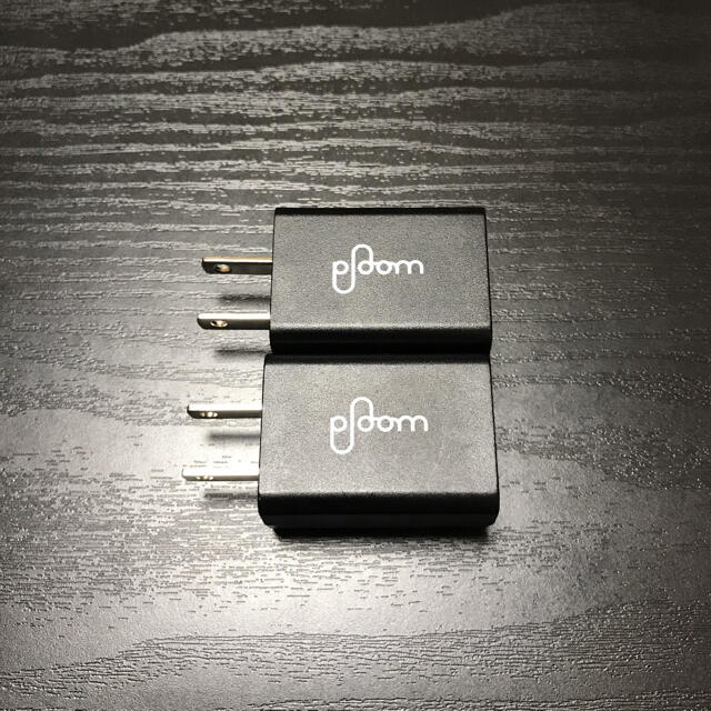 PloomTECH(プルームテック)のACアダプター２個　【携帯充電も可能】 メンズのファッション小物(タバコグッズ)の商品写真