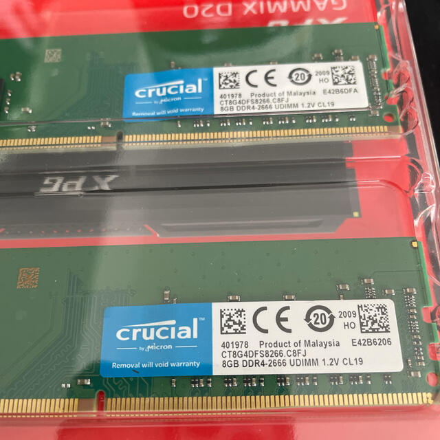 クルーシャル　DDR4-2666 メモリ　8G×2枚 スマホ/家電/カメラのPC/タブレット(PCパーツ)の商品写真