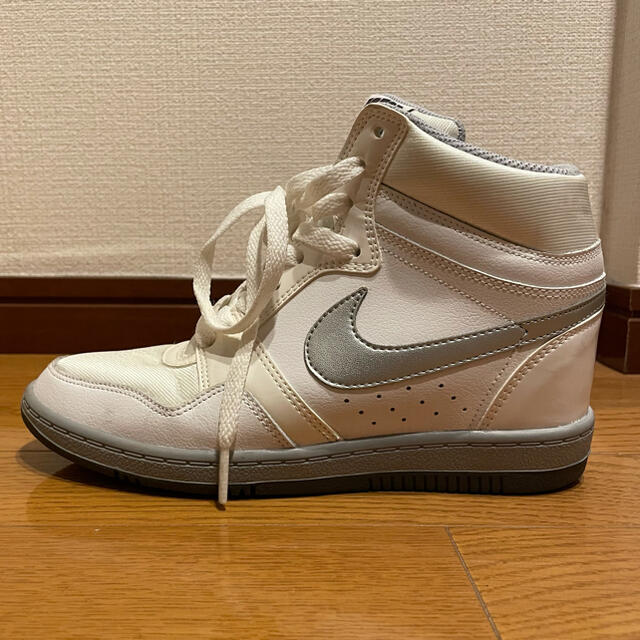 NIKE ナイキ スニーカー フォース スカイハイ　ヒールスニーカー