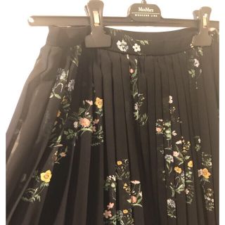 マックスマーラ(Max Mara)のマックスマーラ　シフォンskirt  花柄(ひざ丈スカート)