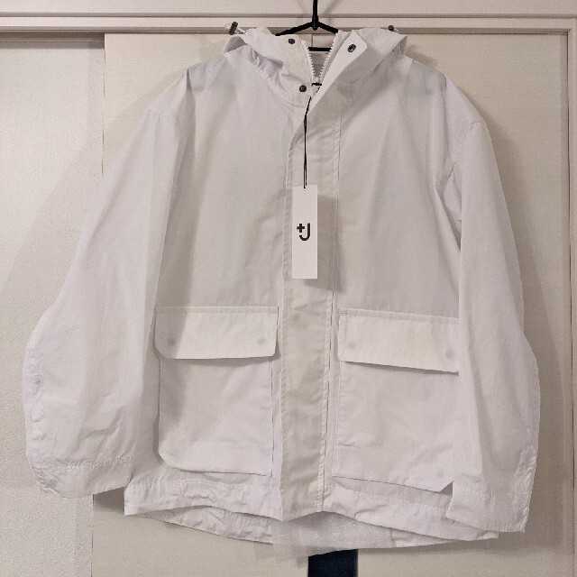 UNIQLO - ユニクロ +J オーバーサイズマウンテンパーカー 白 sサイズ
