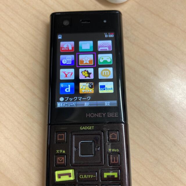 HONEY BEE(ハニービー)のウィルコム　honey bee  スマホ/家電/カメラのスマートフォン/携帯電話(PHS本体)の商品写真