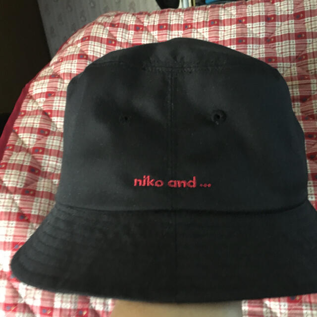 niko and...(ニコアンド)のニコ　アンド　バケットハット レディースの帽子(キャップ)の商品写真