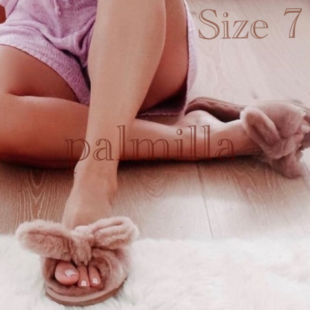 EMU - ✩入手困難✩⃛ 新作 エミュ ファーサンダル Size7の通販 EMU - ✩入手困難✩⃛ 新作 エミュ ファーサンダル Size7の通販