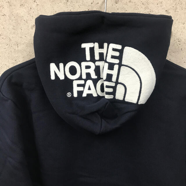 THE NORTH FACE(ザノースフェイス)のノースフェイス　パーカー　サイズSアーバンネイビー メンズのトップス(パーカー)の商品写真