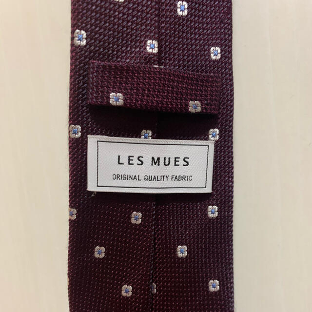 AOKI(アオキ)のネクタイ　LES MUES 8cm ワインレッド　シルク メンズのファッション小物(ネクタイ)の商品写真