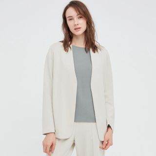 ユニクロ(UNIQLO)の新品☆未使用 ストレッチダブルフェイスジャケット NATURAL・M　(ノーカラージャケット)