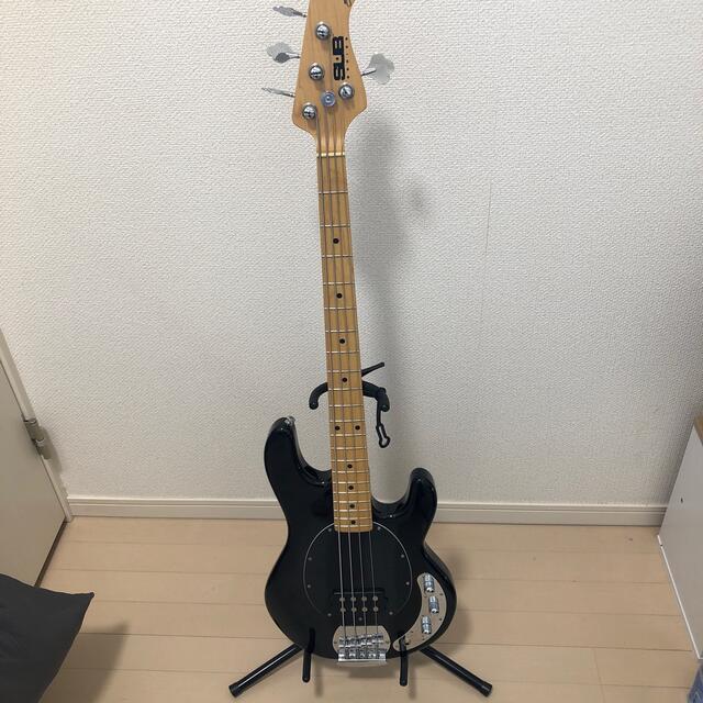 Sterling by Music Man S.U.B Ray4 black