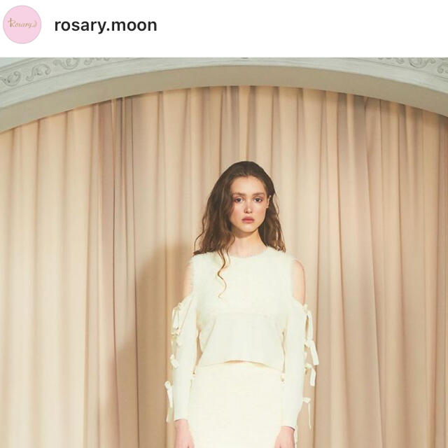 Rosary moon(ロザリームーン)の最終お値下げ⭐️rosarymoon ❣️リボンニットトップス レディースのトップス(ニット/セーター)の商品写真