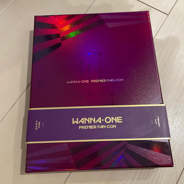 YMC(ワイエムシー)のWanna One PREMIER FAN CON ワナワン エンタメ/ホビーのCD(K-POP/アジア)の商品写真