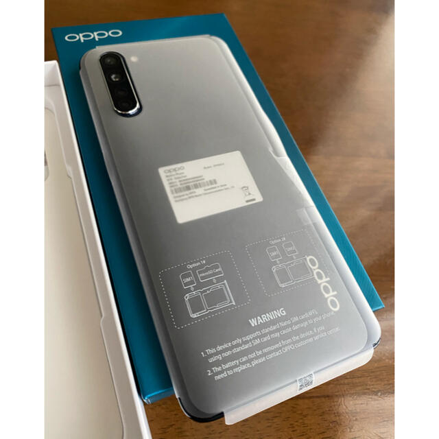 OPPO(オッポ)のOPPO Reno3 A Black 128GB UQモバイル版 スマホ/家電/カメラのスマートフォン/携帯電話(スマートフォン本体)の商品写真