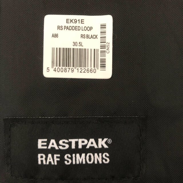 RAF SIMONS(ラフシモンズ)のRAF SIMONS×EASTPAK 黒 メンズのバッグ(バッグパック/リュック)の商品写真