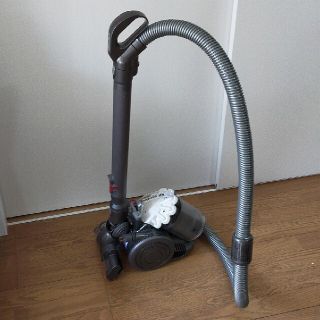 ダイソン(Dyson)のダイソンDC26(掃除機)