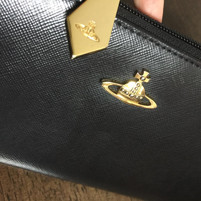 Vivienne Westwood(ヴィヴィアンウエストウッド)の美品✨ヴィヴィアンウエストウッド 長財布 正規品 レディースのファッション小物(財布)の商品写真