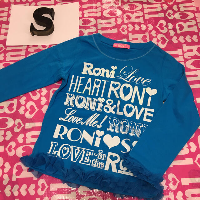 RONI(ロニィ)のサンプルRONI♥️チュールTシャツ♥️ブルーS キッズ/ベビー/マタニティのキッズ服女の子用(90cm~)(Tシャツ/カットソー)の商品写真