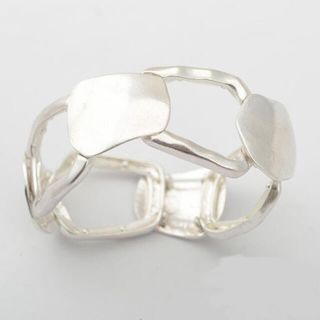 アンティローザ(Auntie Rosa)のWide matte silver bangle No.366(ブレスレット/バングル)