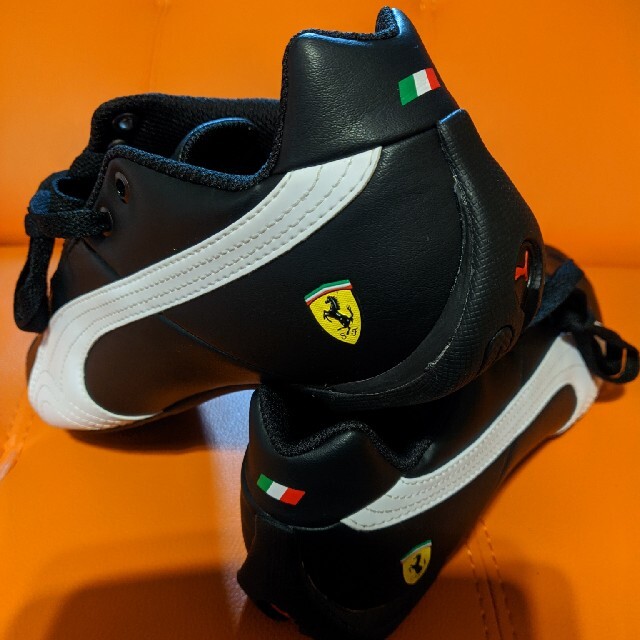 puma.Ferrari☆フューチャーキャットOGSF(26.5cm)