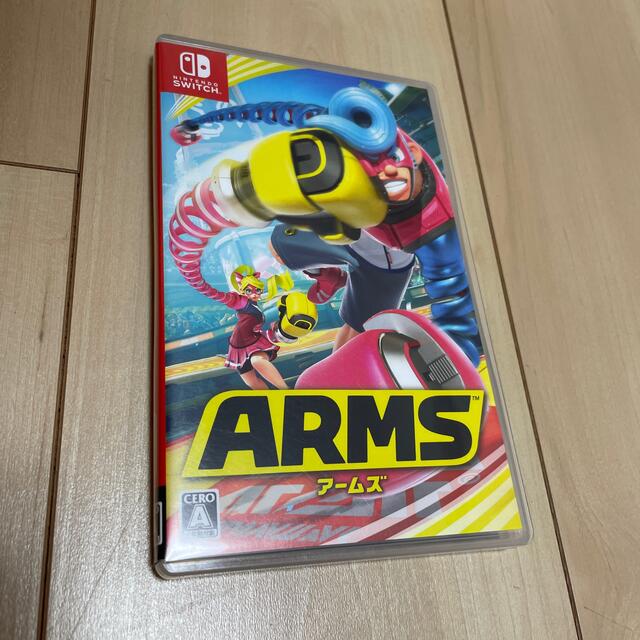 ARMS Switch 中古品 エンタメ/ホビーのゲームソフト/ゲーム機本体(家庭用ゲームソフト)の商品写真