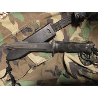 Gerber - MK3 MOD 0・2V376・USN ナイフ .ケース付の通販 by ...