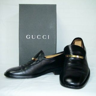 グッチ(Gucci)の【GUCCI 】グッチ・モカシン・ブラックカーフ(ドレス/ビジネス)