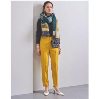 ユナイテッドアローズ(UNITED ARROWS)の美品 サキソニースリムパンツ (クロップドパンツ)