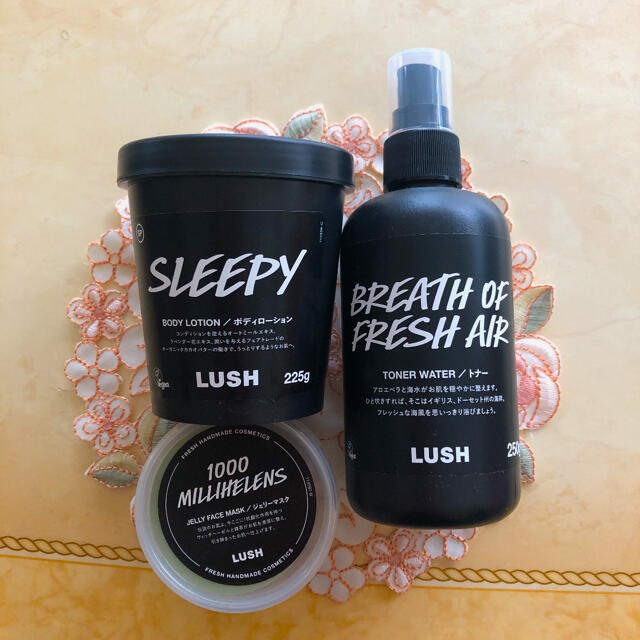 LUSH(ラッシュ)のラストSALE❗lush ラッシュ化粧水　ボディローショ　ジェリーマスク コスメ/美容のスキンケア/基礎化粧品(化粧水/ローション)の商品写真