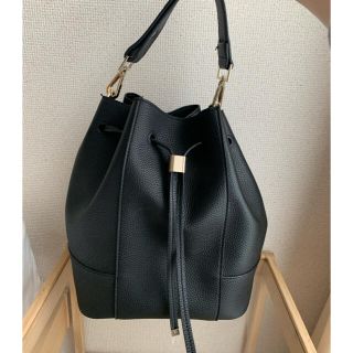 ザラ(ZARA)のzara バッグ(ハンドバッグ)