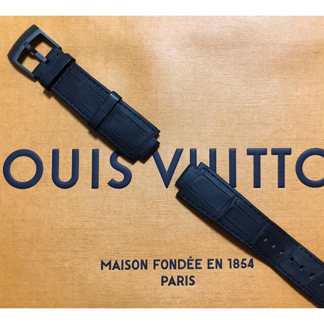 LOUIS VUITTON(ルイヴィトン)のルイヴィトン　タンブール　ベルト　極美品　正規品 メンズの時計(腕時計(アナログ))の商品写真