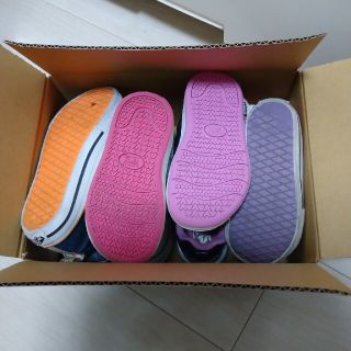 ヴァンズ(VANS)の専用☆vansスニーカー ４足(スニーカー)