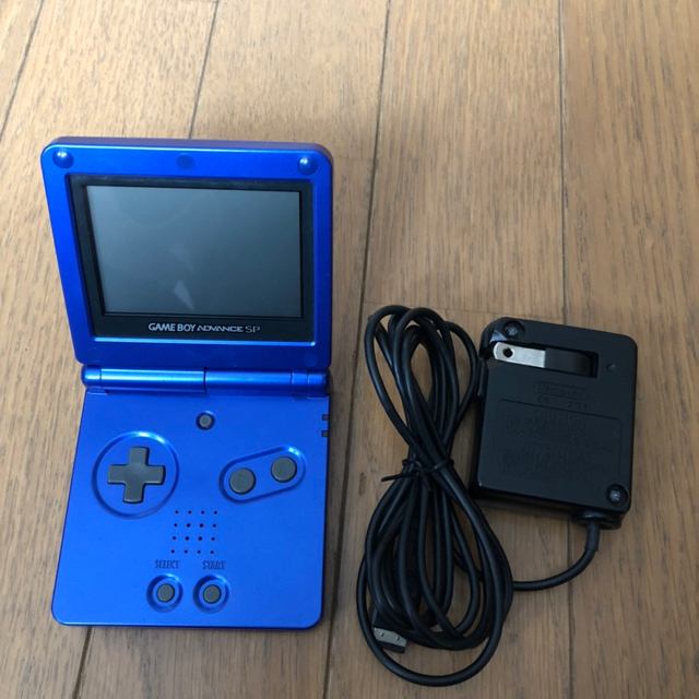 ゲームボーイアドバンスSP 充電器・ポケットモンスターエメラルド