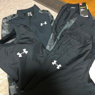 アンダーアーマー(UNDER ARMOUR)のアンダーアーマー4着SET(Tシャツ/カットソー)