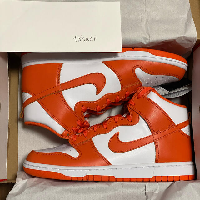 NIKE(ナイキ)の新品未使用 nike dunk high Orange Blaze 27cm  メンズの靴/シューズ(スニーカー)の商品写真