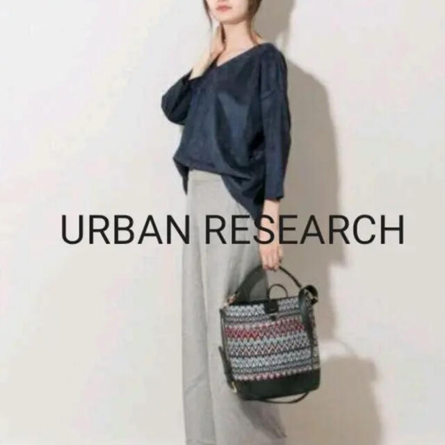 URBAN RESEARCH(アーバンリサーチ)のURBAN RESEARCH　フェイクスウェードトップス レディースのトップス(Tシャツ(長袖/七分))の商品写真