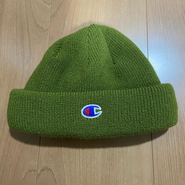 Champion(チャンピオン)のchampion ビーニー　緑　 メンズの帽子(ニット帽/ビーニー)の商品写真