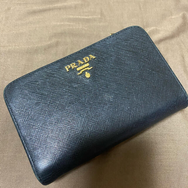 プラダ  PRADA 2つ折り財布　ブラック