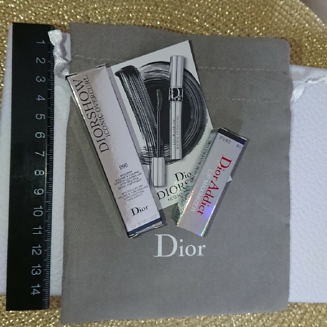 Dior(ディオール)のDIOR サンプル ミニサイズ★マキシマイザー&マスカラ 巾着 セット コスメ/美容のベースメイク/化粧品(マスカラ)の商品写真