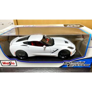 マイストラーダ(Mystrada)のマイストミニカー 1/18 コルベット　新品未使用品です❗️(ミニカー)