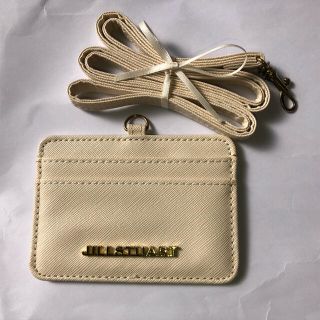 ジルスチュアート(JILLSTUART)のJILLSTUART パスケース(パスケース/IDカードホルダー)