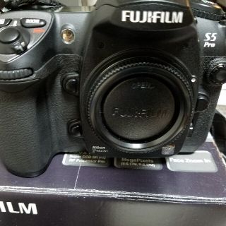 フジフイルム(富士フイルム)のFujifilm S5pro 極美品(デジタル一眼)