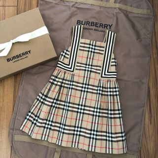 バーバリー(BURBERRY)の【お取置き中】バーバリーチルドレン 新品ワンピース 6Y(ワンピース)