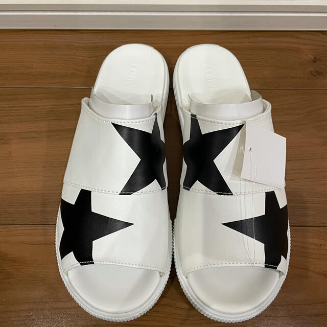 CONVERSE(コンバース)の【新品・未使用】★ CONVERSE★コンバース★サンダル★星★スター★ メンズの靴/シューズ(サンダル)の商品写真