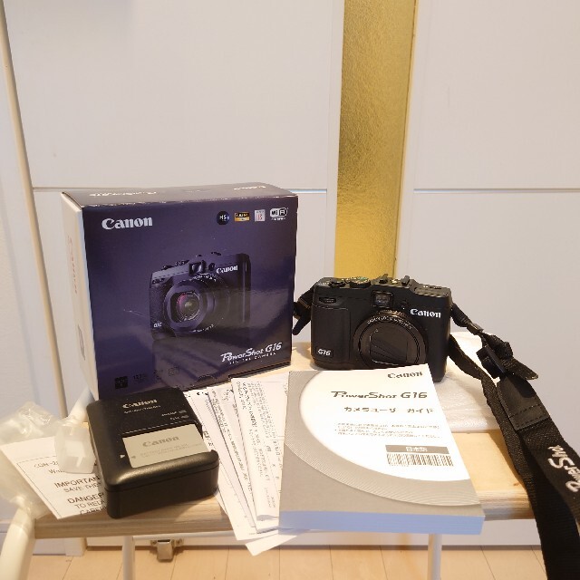 Canon PowerShot Power Shot G16 digital camera W. 5x Zoom Lens PSG16 Superb